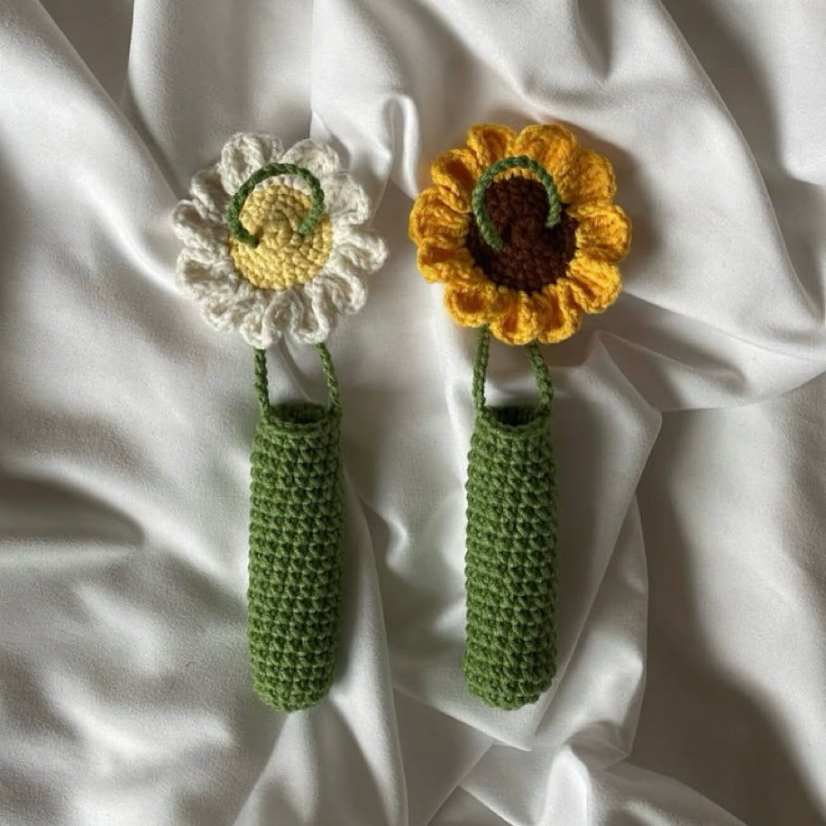 El Örgüsü Çiçekli Lipgloss ve Ruj Çantası