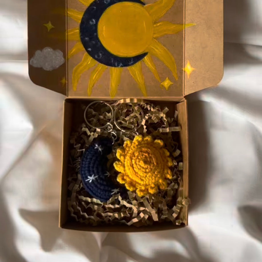 Moon & Sun (Ay ve Güneş) Çift Anahtarlığı